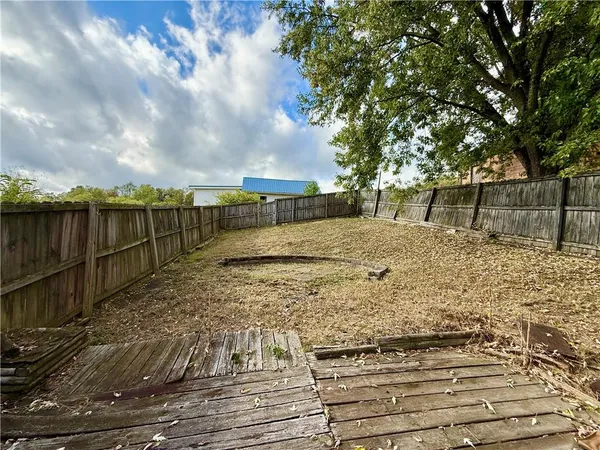 $37,900 | 709 Darlington Avenue, Jeannette, PA 15644