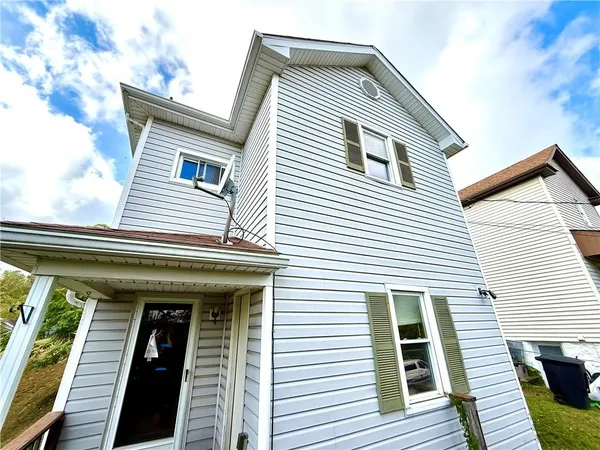 $37,900 | 709 Darlington Avenue, Jeannette, PA 15644