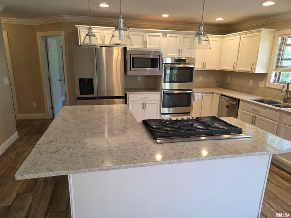 $449,000 | 7289 North Whippoorwill Lane, Peoria, IL 61614