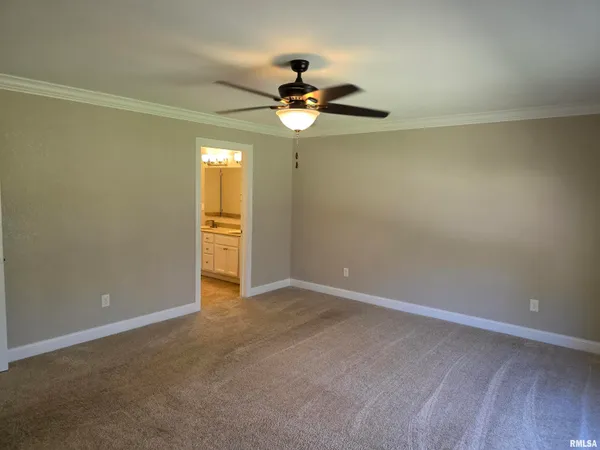 $449,000 | 7289 North Whippoorwill Lane, Peoria, IL 61614