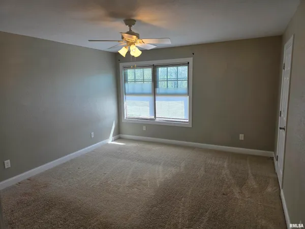 $449,000 | 7289 North Whippoorwill Lane, Peoria, IL 61614