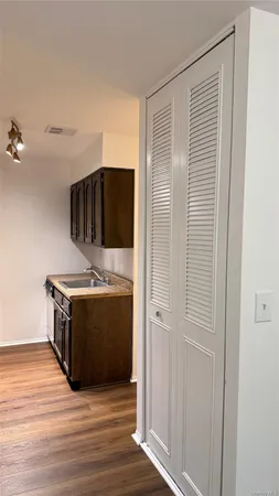 $2,000 | 440 Carpenter Avenue, Newburgh, NY 12550