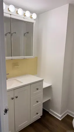 $2,000 | 440 Carpenter Avenue, Newburgh, NY 12550