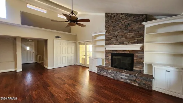 a bathroom with a toilet and a bathtub