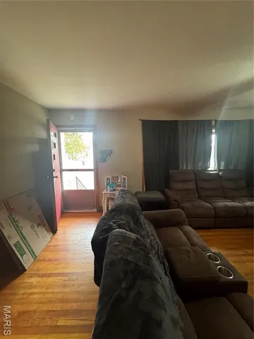 $194,900 | 904 2nd Street, Troy, MO 63379