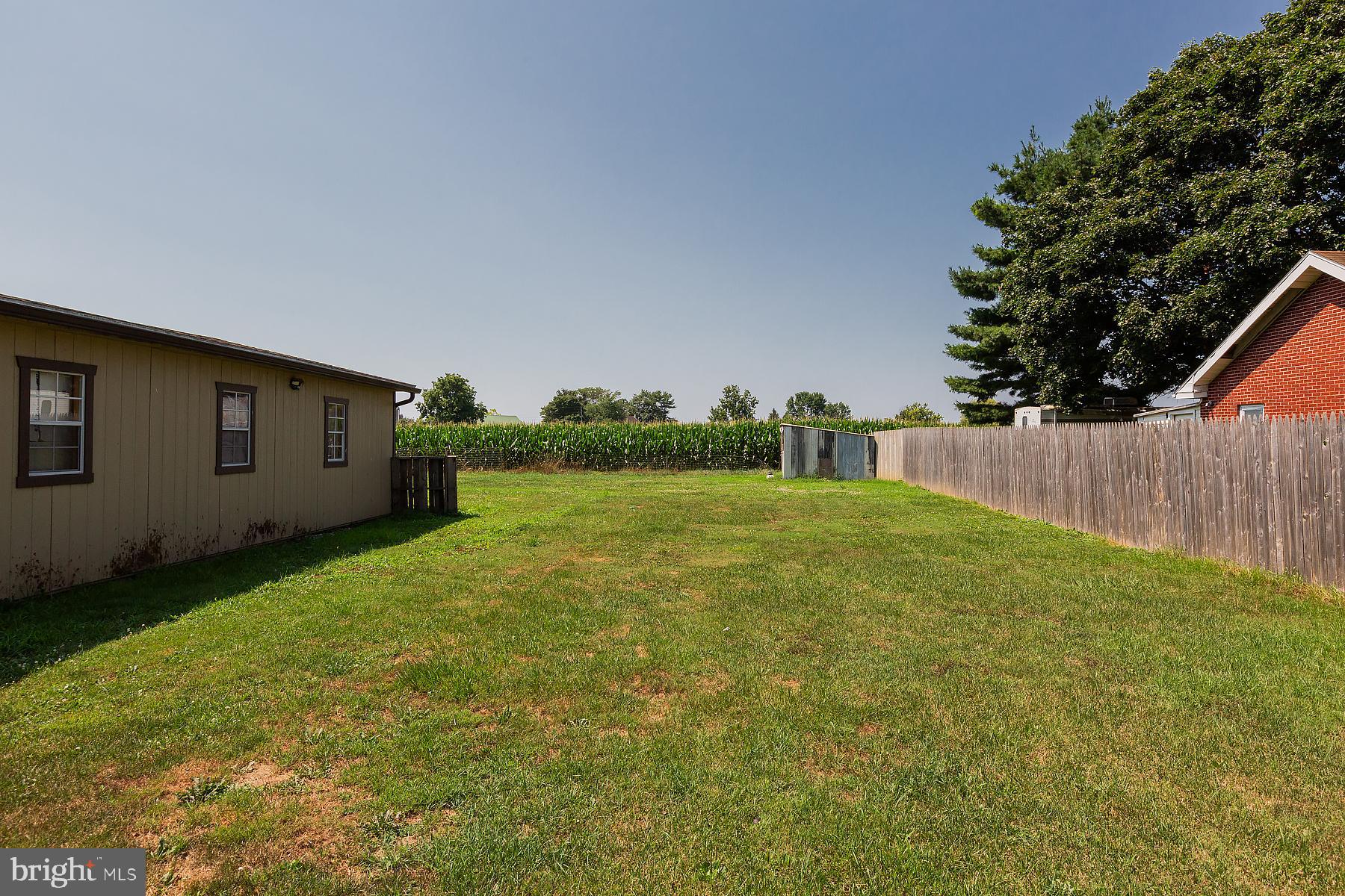 292 Newport Road Leola, PA 17540 - Photo 8 of 27 Gallery Image 8