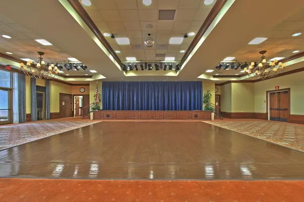 $3,600 | 81083 Avenida Tres Lagunas, Indio, CA 92203