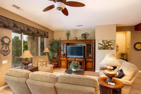 $3,600 | 81083 Avenida Tres Lagunas, Indio, CA 92203