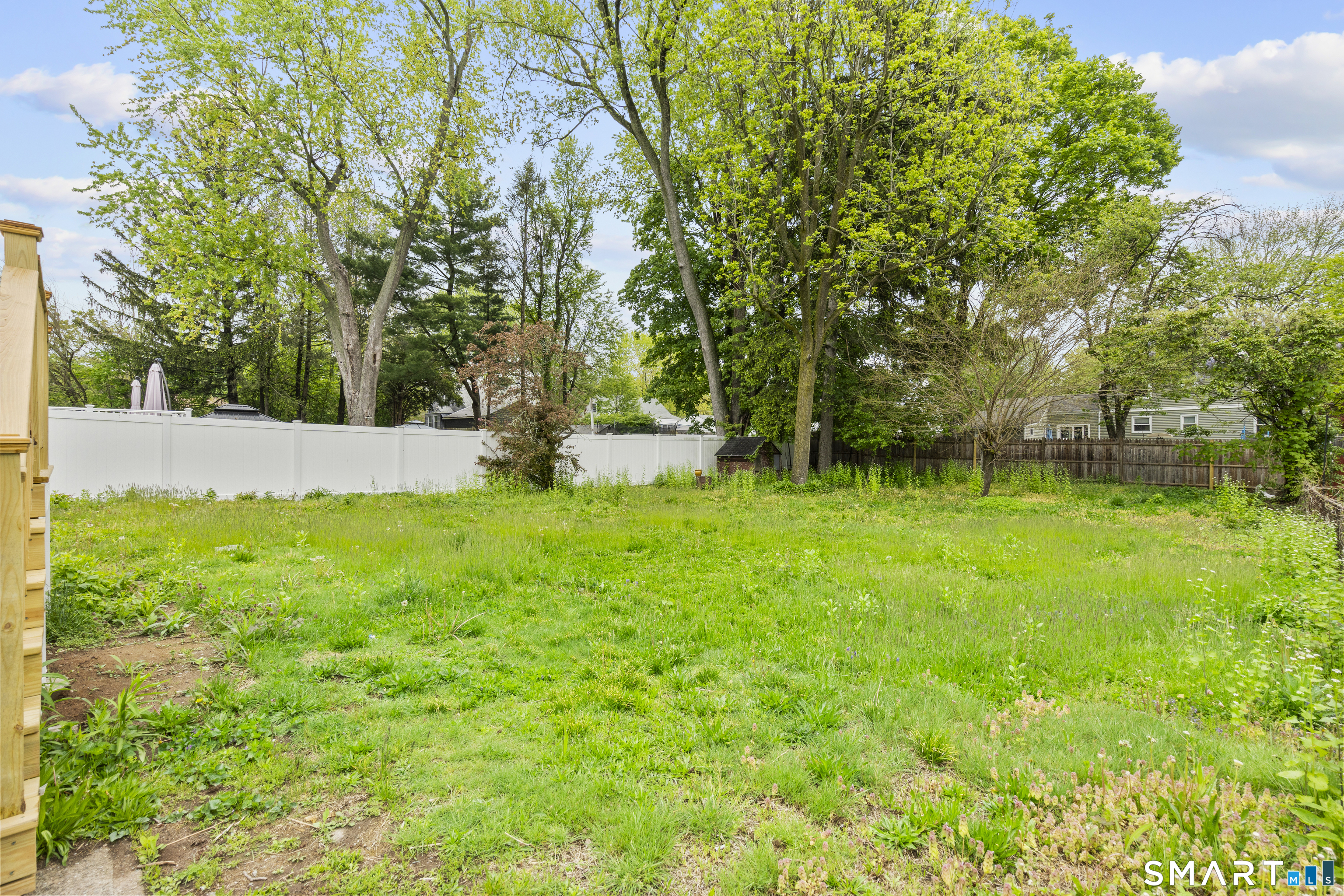 131 Chester Street Hamden, CT 06514 - Photo 5 of 36