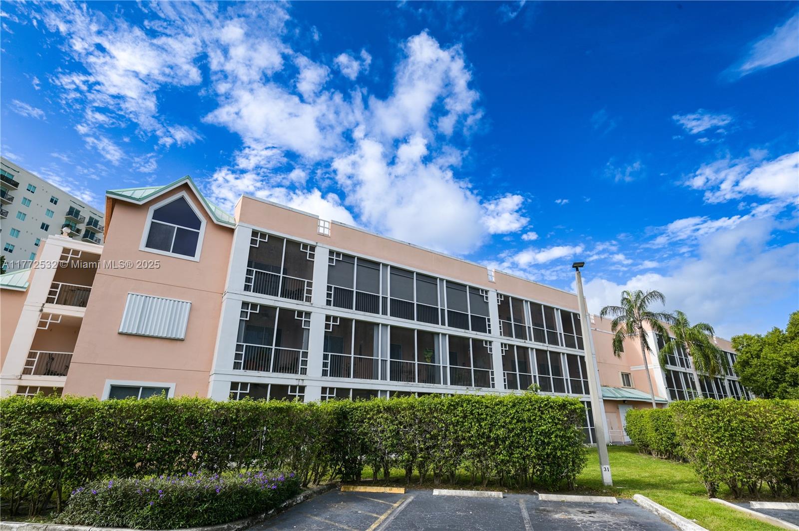 85 Gulfstream Road, Unit 304A Dania Beach, FL 33004 - Photo 4 of 39 Gallery Image 4