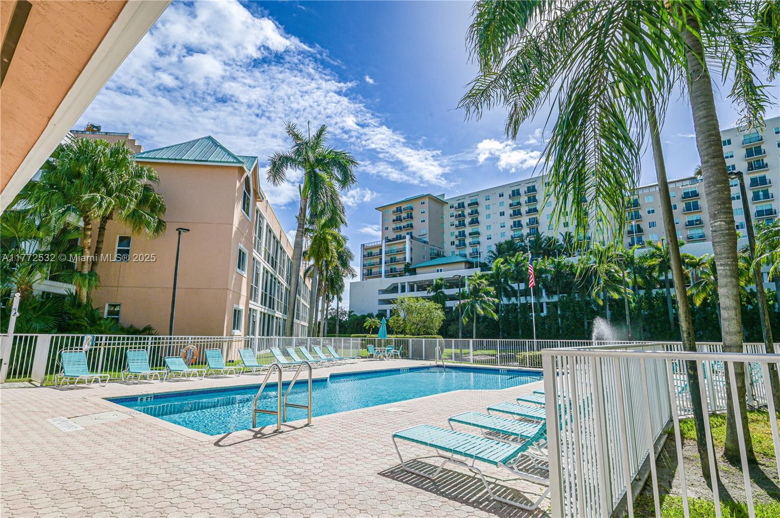 85 Gulfstream Road, Unit 304A Dania Beach, FL 33004 - Photo 7 of 39 Gallery Image 7