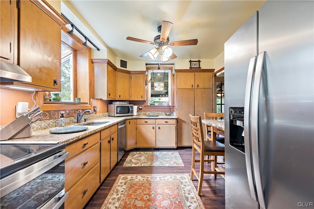 6175 Weaversville Road Bethlehem, PA 18017 - Photo 19 of 49 Gallery Image 19
