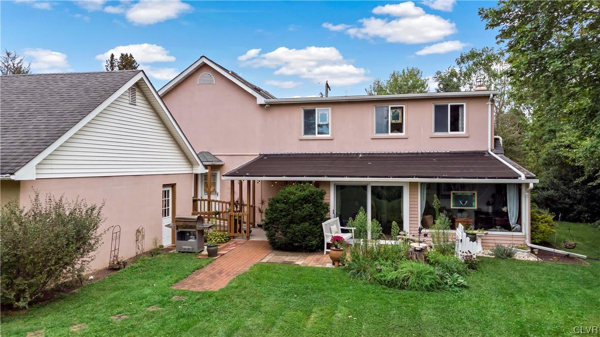 6175 Weaversville Road Bethlehem, PA 18017 - Photo 3 of 49 Gallery Image 3