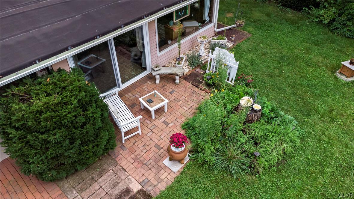 6175 Weaversville Road Bethlehem, PA 18017 - Photo 7 of 49 Gallery Image 7