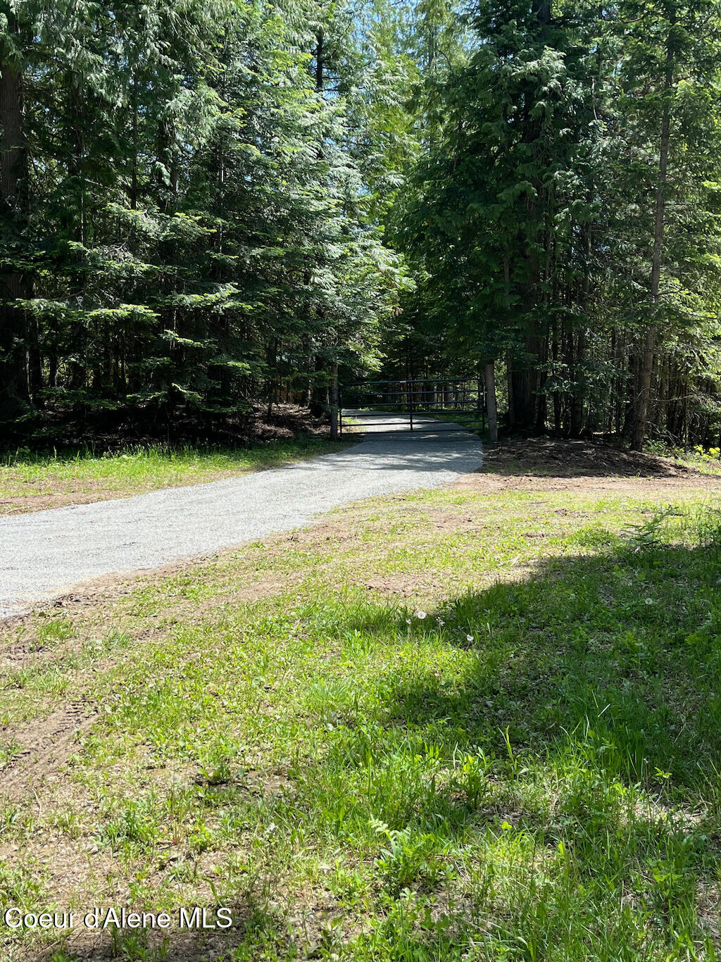 191 Sunset View Lane Hope, ID 83836 - Photo 6 of 30 gated entry to property