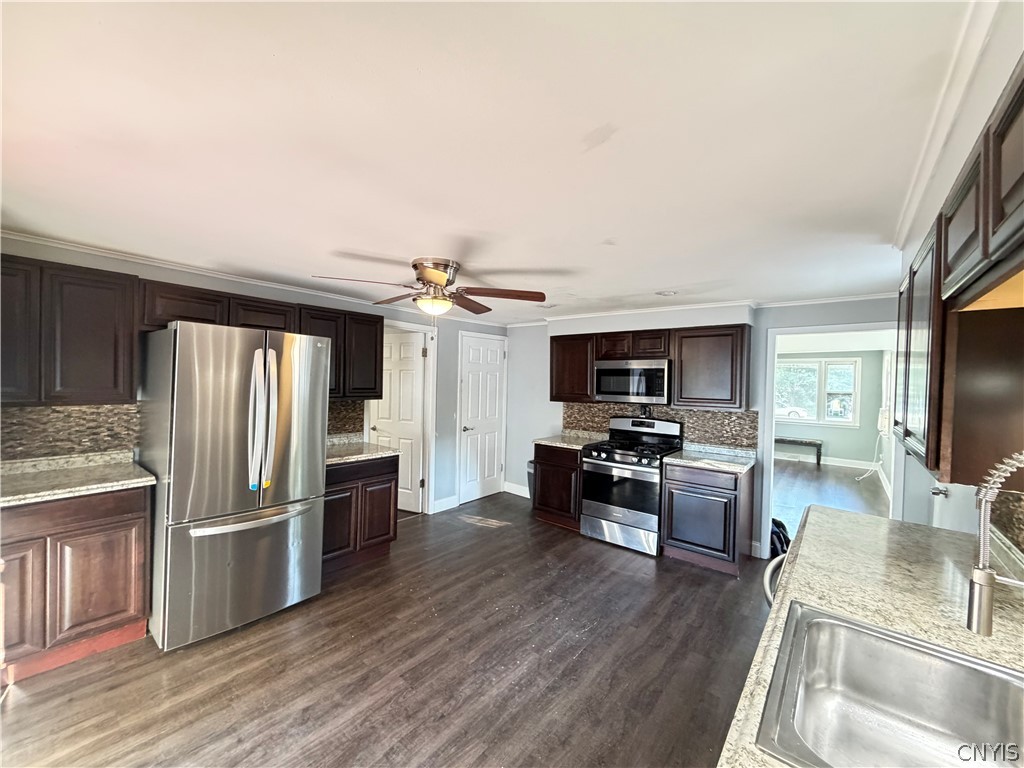 125 Campbell Road Salina, NY 13211 - Photo 12 of 30