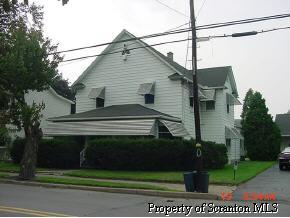 208 Main Street Moosic, PA 18507 - Photo 1 of 3 Gallery Image 1