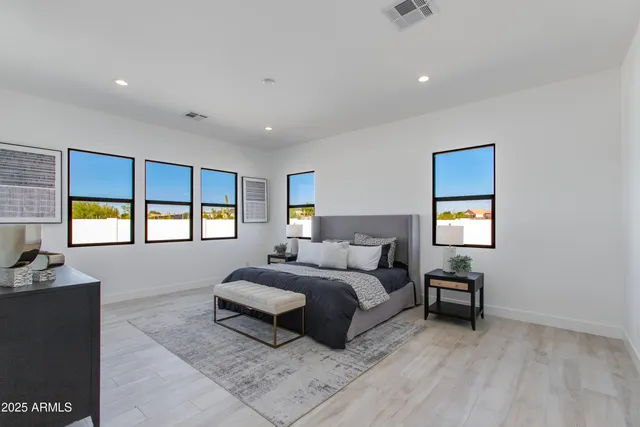 $1,420,000 | 3330 West Desert Dawn Drive, Phoenix, AZ 85083