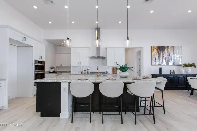 $1,420,000 | 3330 West Desert Dawn Drive, Phoenix, AZ 85083