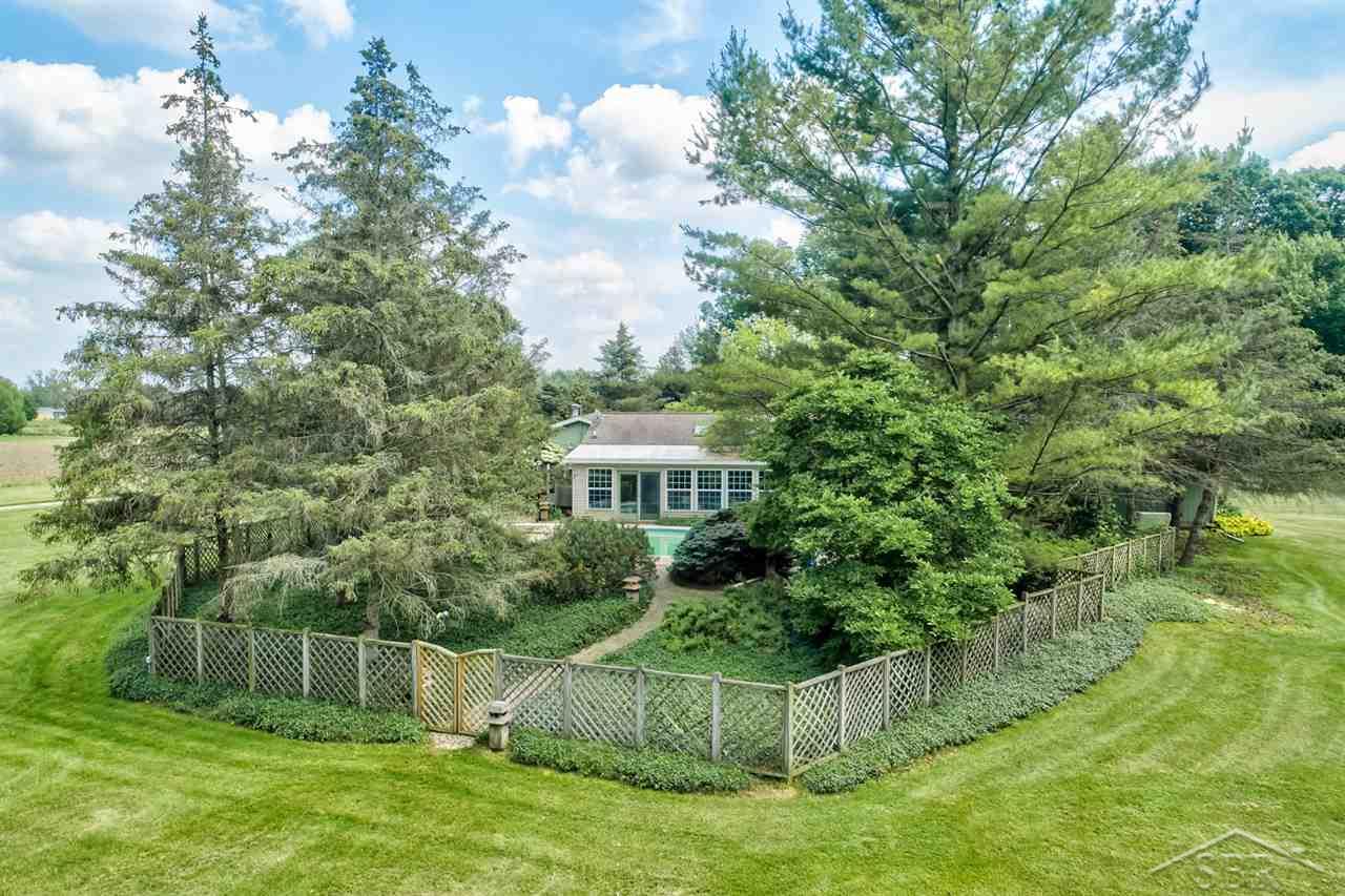 12523 East Rathbun Birch Run, MI 48415 - Photo 36 of 39 31387046-35.JPG