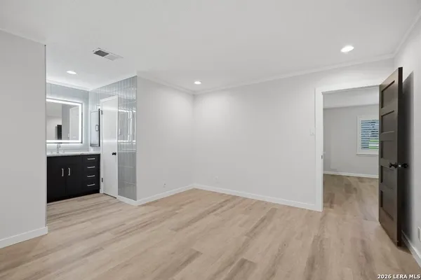 $2,785 | 1906 Hillingway Street, San Antonio, TX 78248