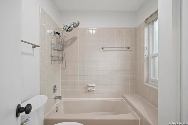 $2,785 | 1906 Hillingway Street, San Antonio, TX 78248