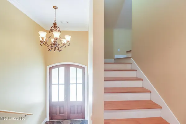 $649,900 | 216 Courtenay Avenue, Pass Christian, MS 39571
