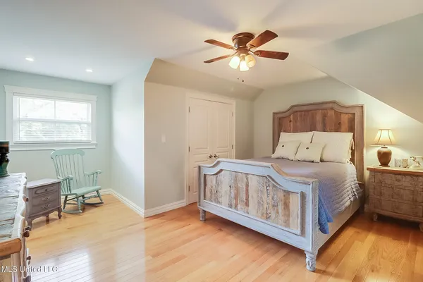 $649,900 | 216 Courtenay Avenue, Pass Christian, MS 39571