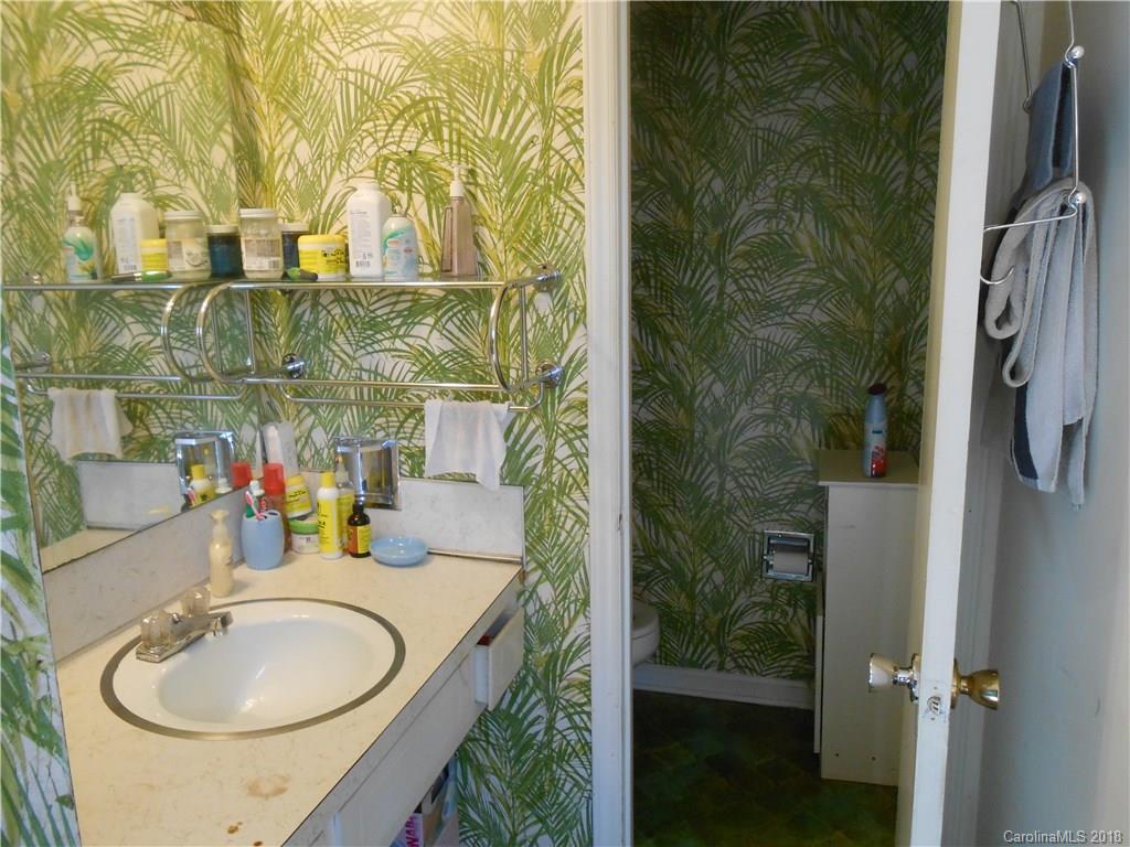 3428 Cross Winds Road Charlotte, NC 28227 - Photo 13 of 16 Gallery Image 13