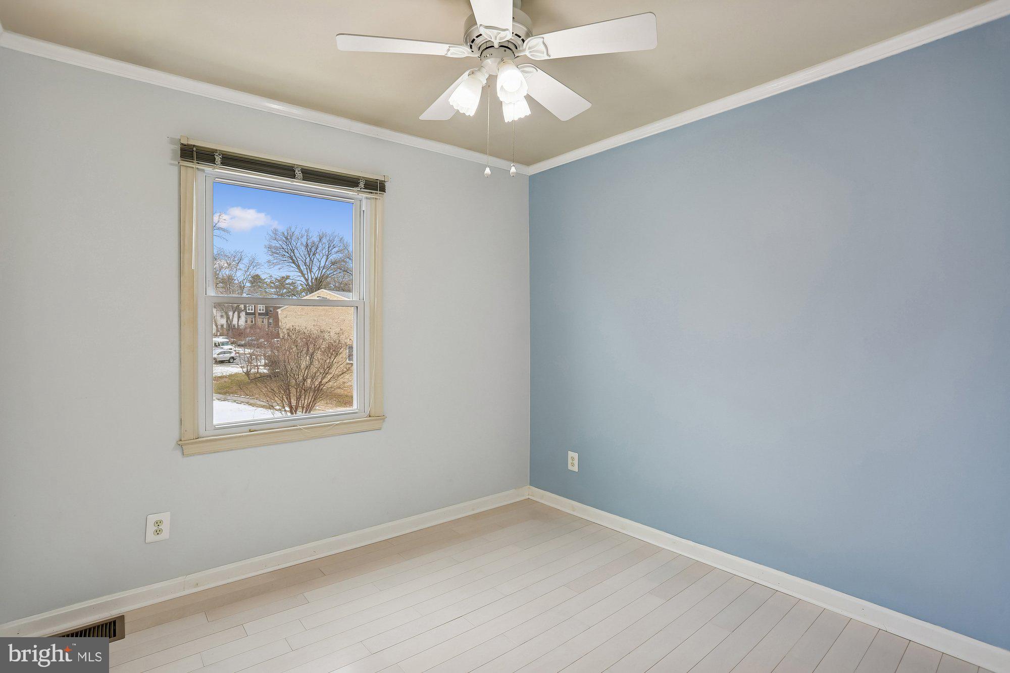 32 Oak Shade Road Gaithersburg, MD 20878 - Photo 21 of 30 Bedroom 3