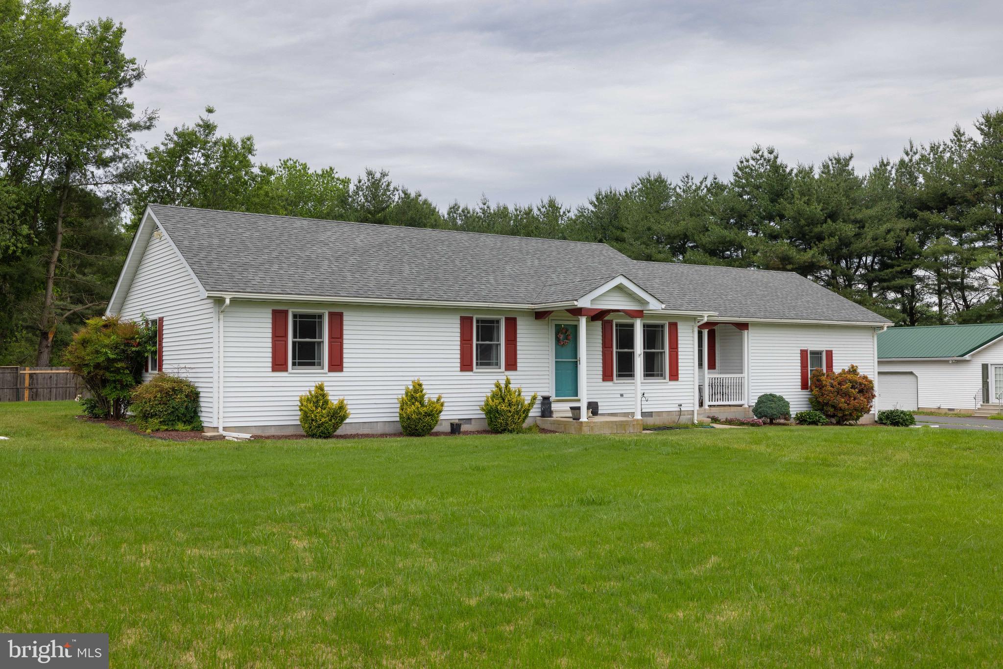 6559 Pearsons Corner Road Dover, DE 19904 - Photo 3 of 35