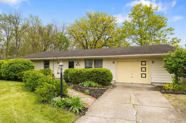 $239,900 | 5228 Camelot Drive, Fort Wayne, IN 46815