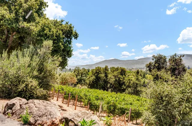 $4,890,000 | 1700 Howell Mountain Road, Angwin, CA 94508