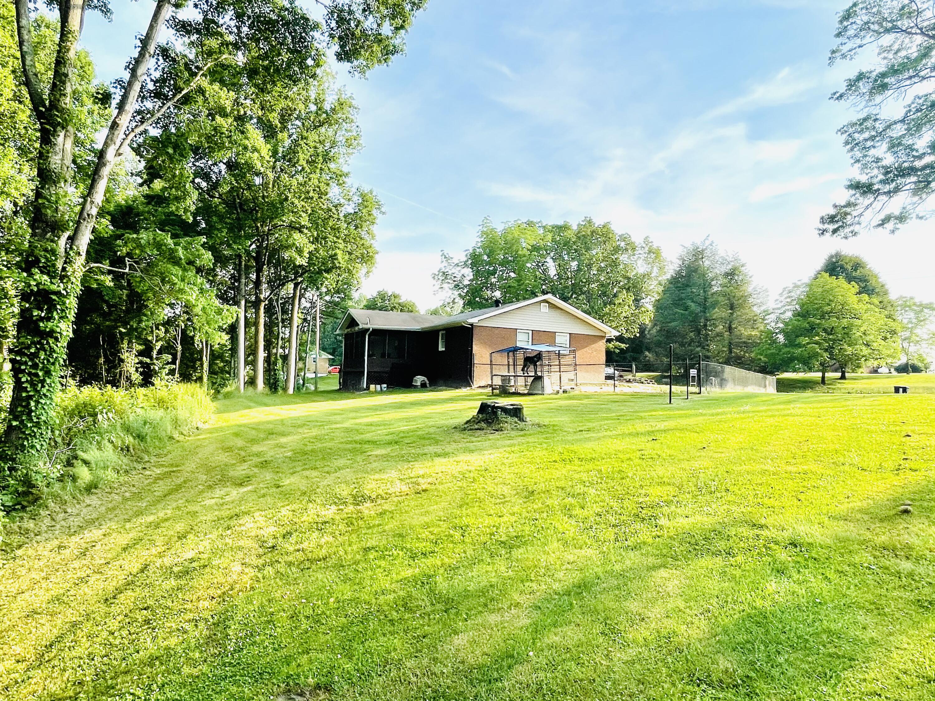 1410 Hawk Creek Road London, KY 40741 - Photo 1 of 19 IMG_8091