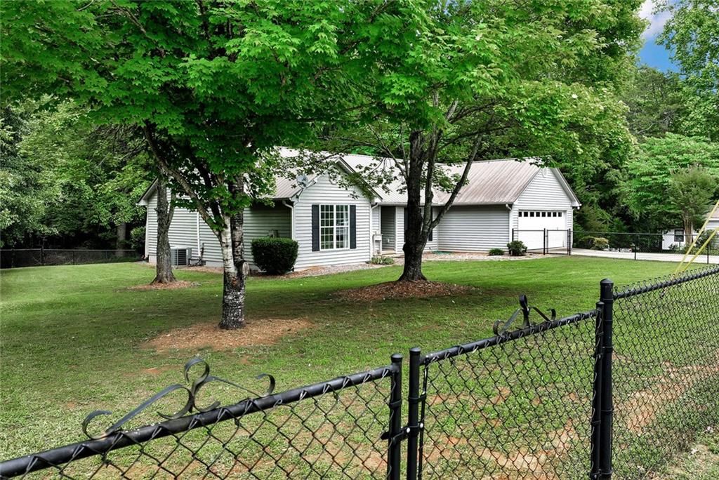 5720 Wade Whelchel Road Murrayville, GA 30564 - Photo 4 of 48