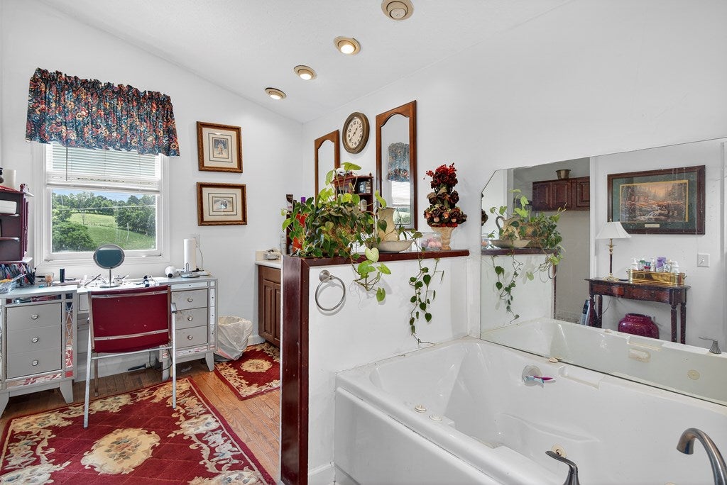 14783 Indian Run Road Glade Spring, VA 24340 - Photo 29 of 54 Gallery Image 29