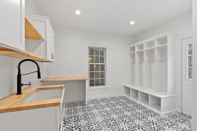 $2,295,000 | 261 East Street, Mansfield, MA 02048