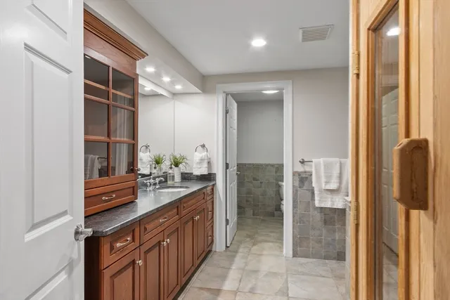 $2,295,000 | 261 East Street, Mansfield, MA 02048