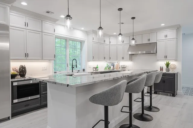 $2,295,000 | 261 East Street, Mansfield, MA 02048