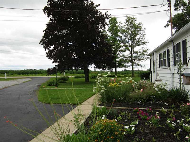 2005 Troy Urbana Road Troy, OH 45373 - Photo 18 of 20