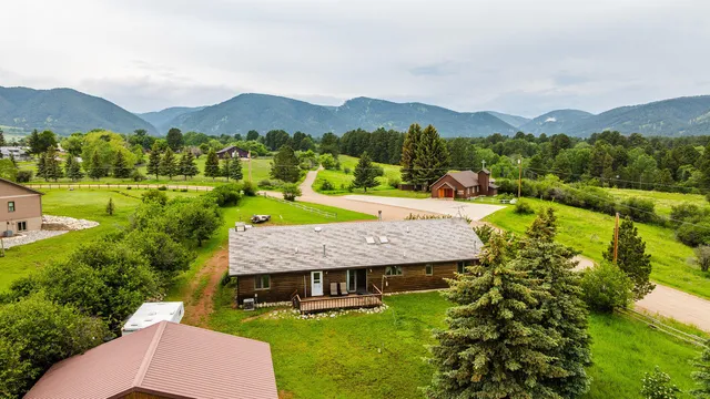 $540,000 | 31 Wagon Box Road, Story, WY 82842