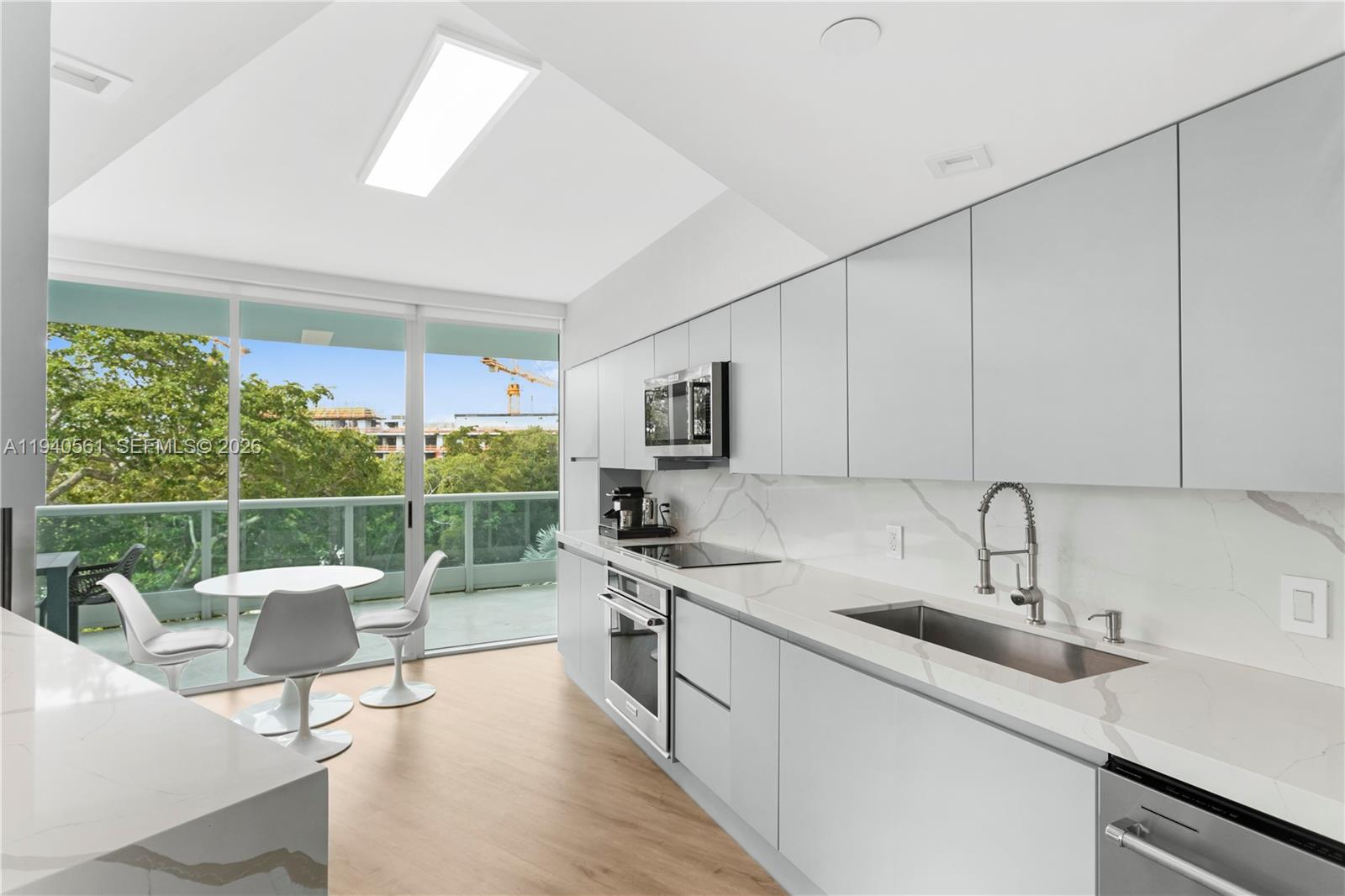 2127 Brickell Avenue, Unit 705 Miami, FL 33129 - Photo 13 of 35