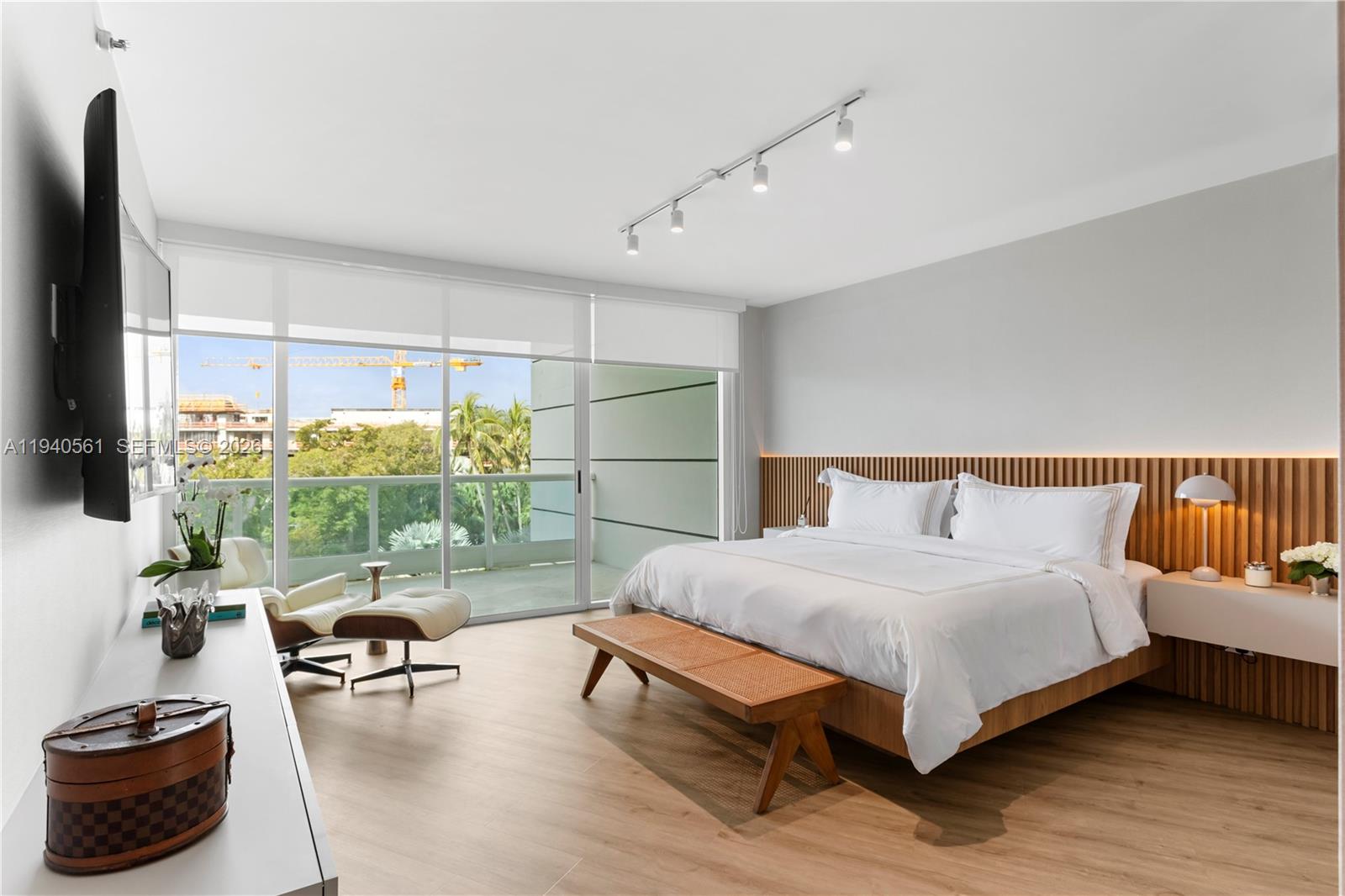 2127 Brickell Avenue, Unit 705 Miami, FL 33129 - Photo 16 of 35