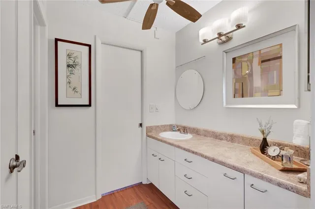 $179,900 | 1084 Forest Lakes Drive, Unit 7304, Naples, FL 34105