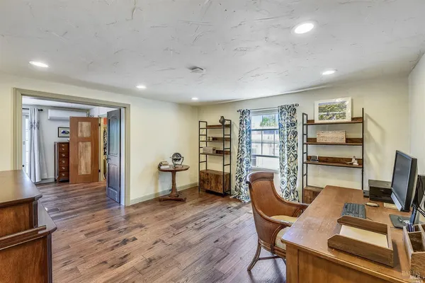 $3,950 | 9 El Camino Real, Vallejo, CA 94590