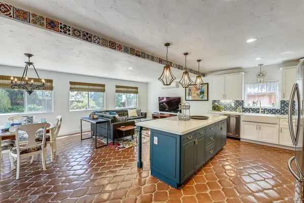 $3,950 | 9 El Camino Real, Vallejo, CA 94590