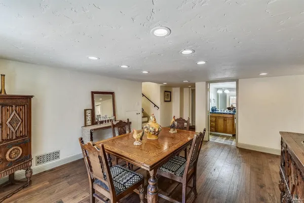 $3,950 | 9 El Camino Real, Vallejo, CA 94590