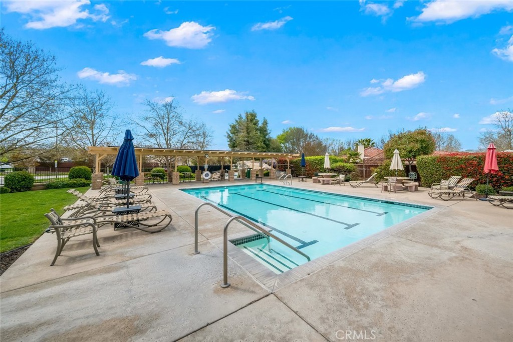 733 Cottage Lane Paso Robles, CA 93446 - Photo 42 of 47 a view of a tennis ground with large trees