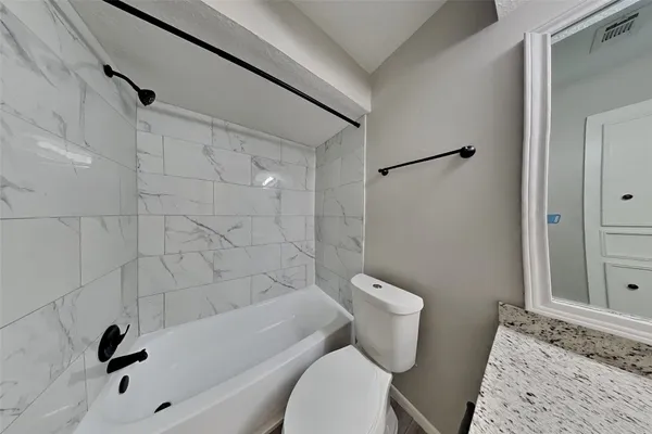 $1,900 | 22135 North Fork Drive, Katy, TX 77450
