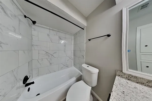 $1,975 | 22135 North Fork Drive, Katy, TX 77450